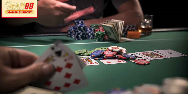 Chia sẻ bí kíp chơi poker hiệu quả từ chuyên gia