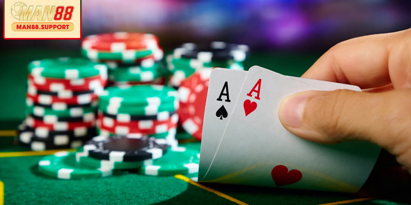 Luật chơi game Poker có phức tạp không?